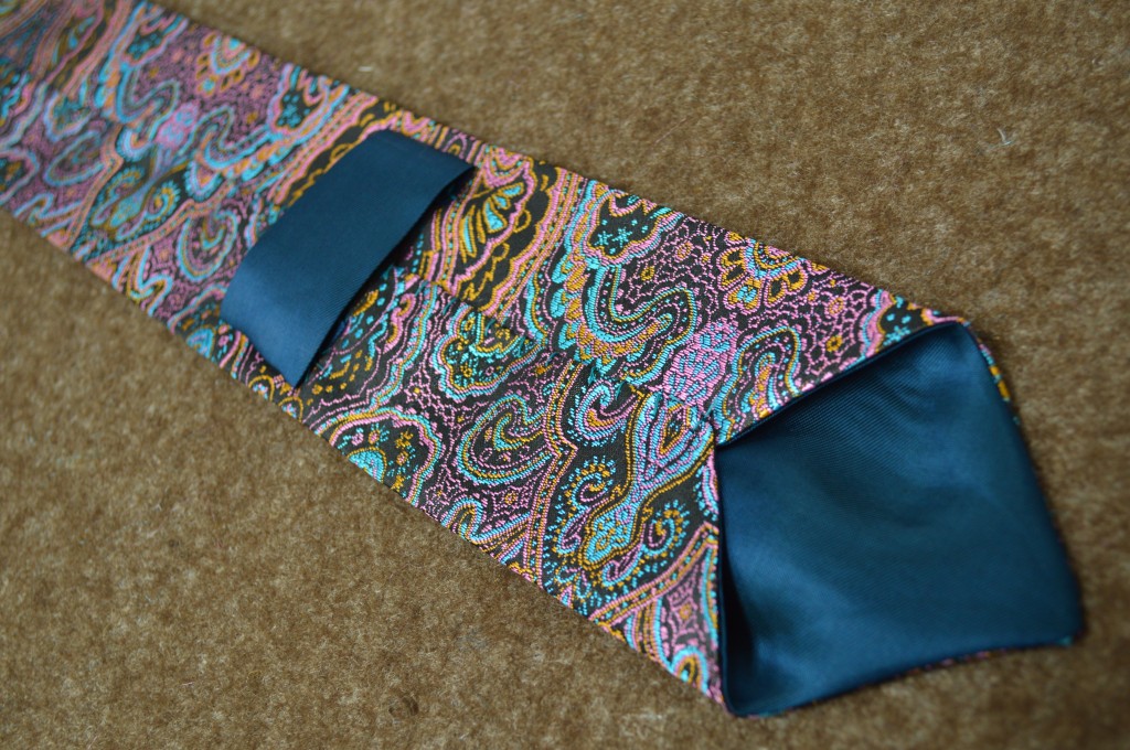 How to Sew a Men's Tie & Bow Tie